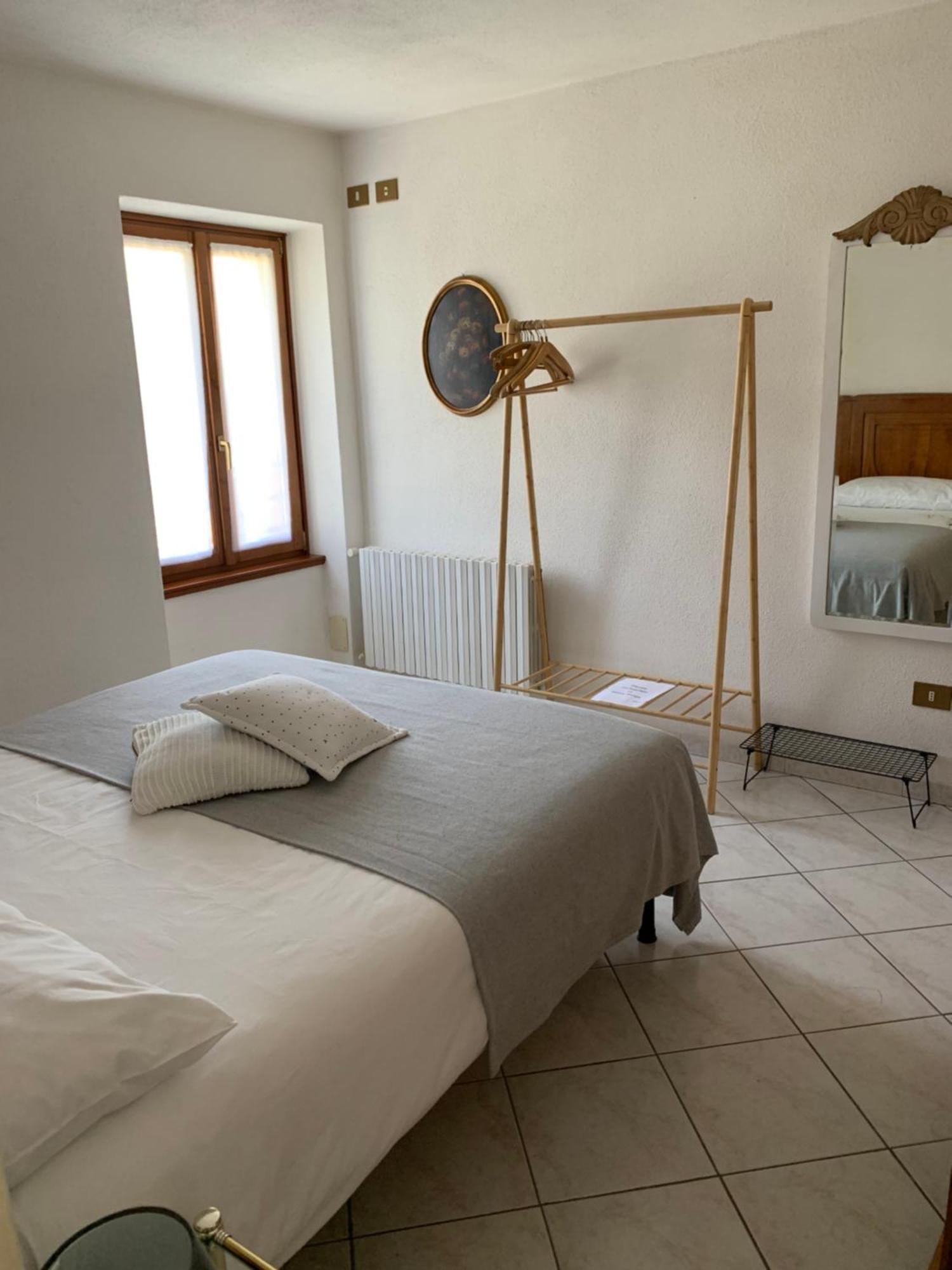 Casa Savina - Stupenda Vista Lago E Monti Plesio Екстериор снимка
